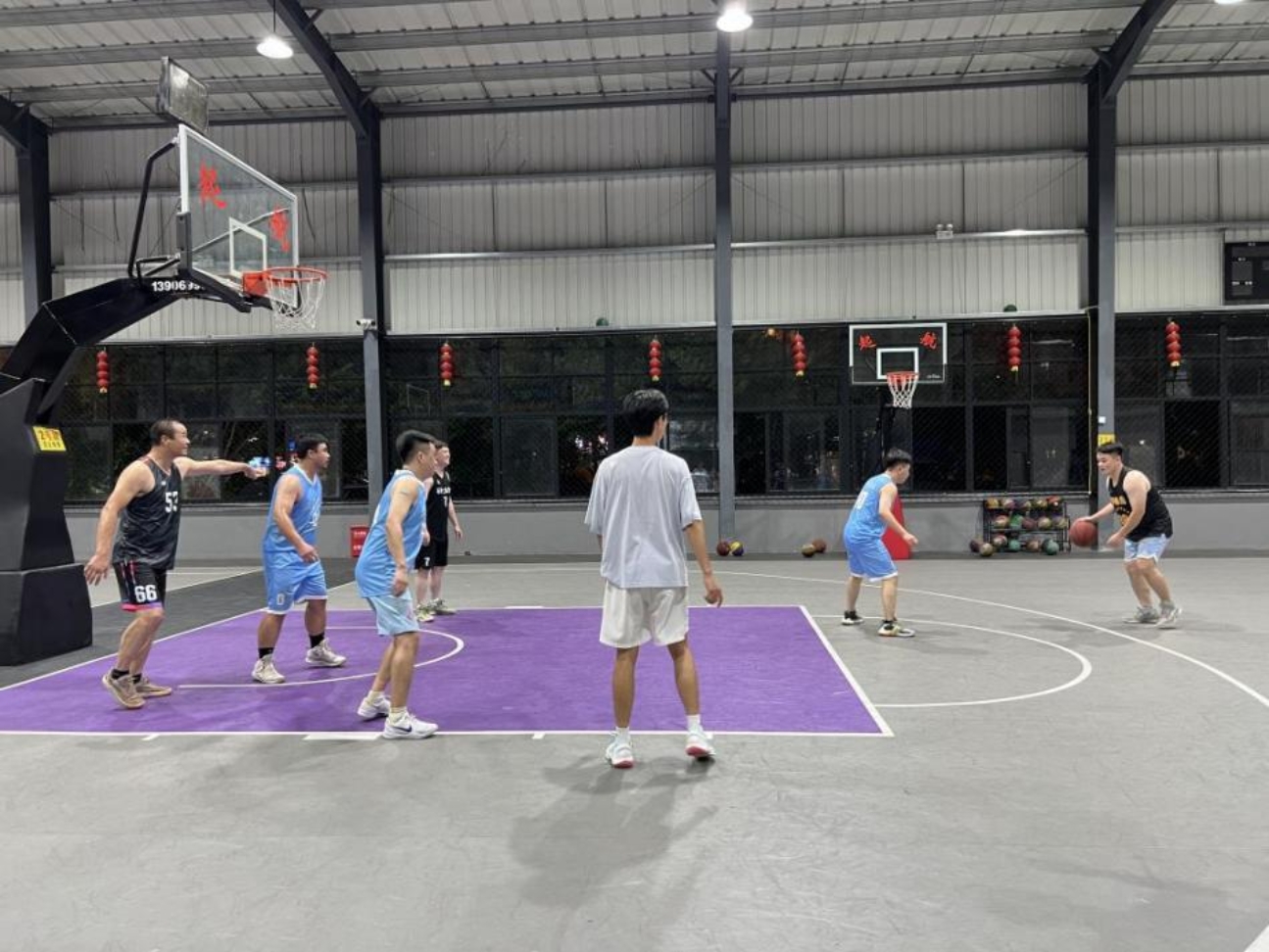 1759222075121044191.jpg 石狮分公司以球会友,以赛传情1.jpg